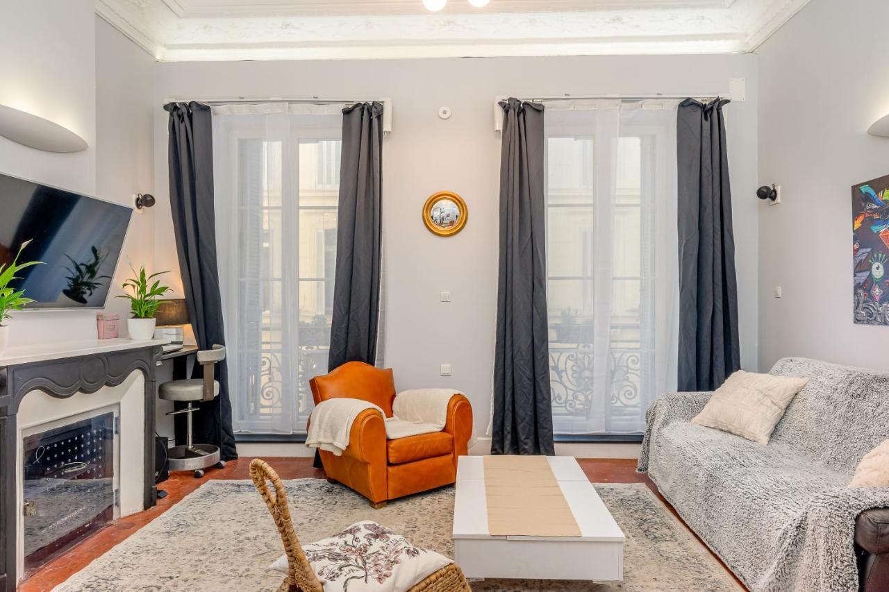 Nouvel Appartement De Caractere Et Climatise A La Joliette Марсилия Екстериор снимка
