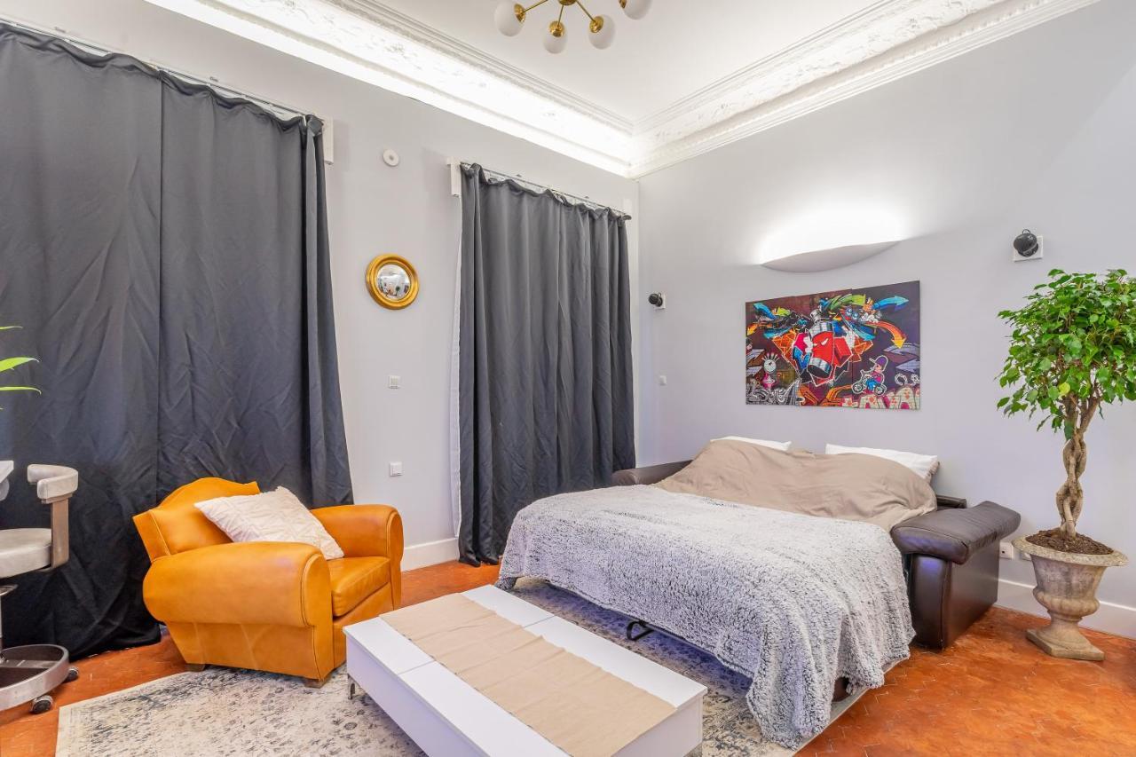 Nouvel Appartement De Caractere Et Climatise A La Joliette Марсилия Екстериор снимка
