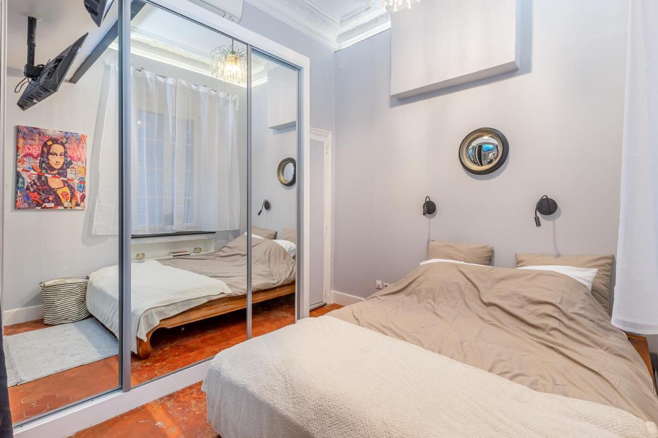 Nouvel Appartement De Caractere Et Climatise A La Joliette Марсилия Екстериор снимка