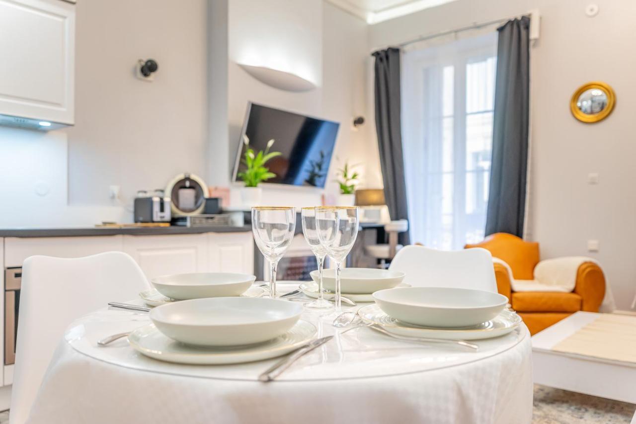 Nouvel Appartement De Caractere Et Climatise A La Joliette Марсилия Екстериор снимка